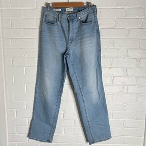 Universal Thread High Rise 90s straight leg light wash jeans Sz 10